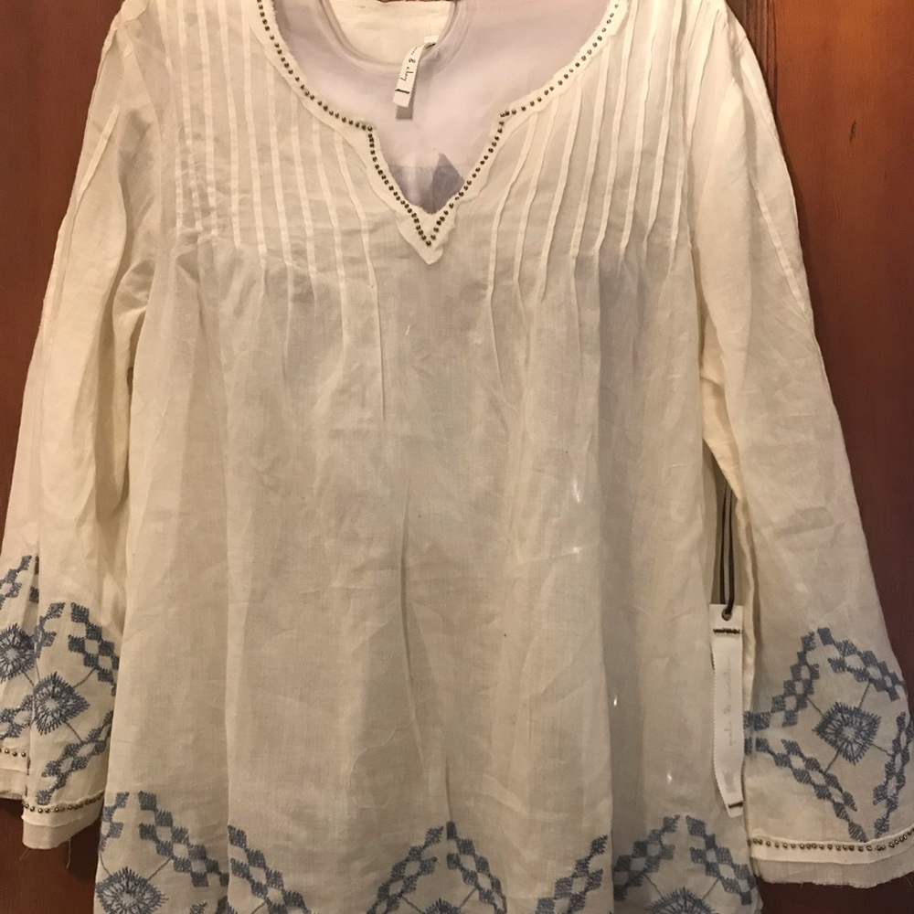 Willow & Clay Top